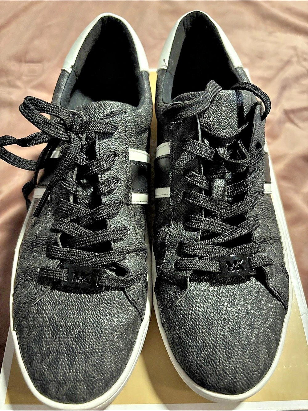 Michael Kors Allie Logo and Stripe Sneaker Black & White Sneakers Like New